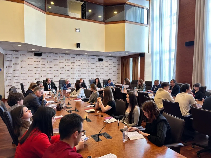 Игорь Борисов и Александр Игнатов выступили с докладами в РАНХиГС при Президенте Российской Федерации 